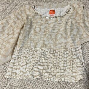 Hearts of palm petite Cream and Tan Patterned Blouse
